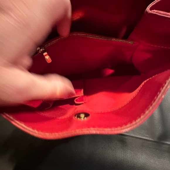 Louis Vuitton Mandara Epi Red shoulder/crossbody bag - Picture 11 of 15